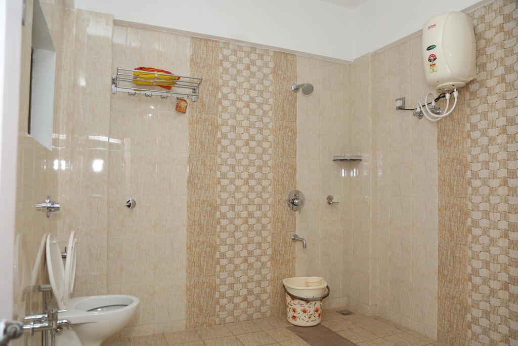 Hotel Mudra Midtown Suites & Rooms Kalasa Экстерьер фото