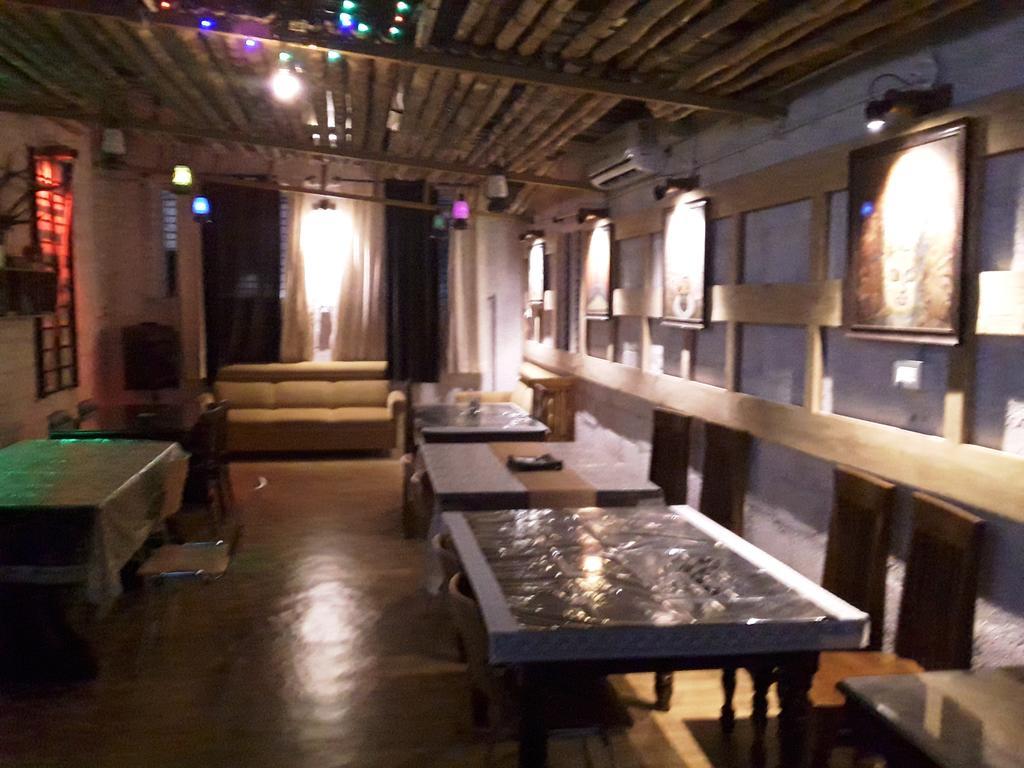 Hotel Mudra Midtown Suites & Rooms Kalasa Экстерьер фото
